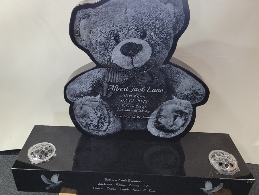 laser-etched-headstone